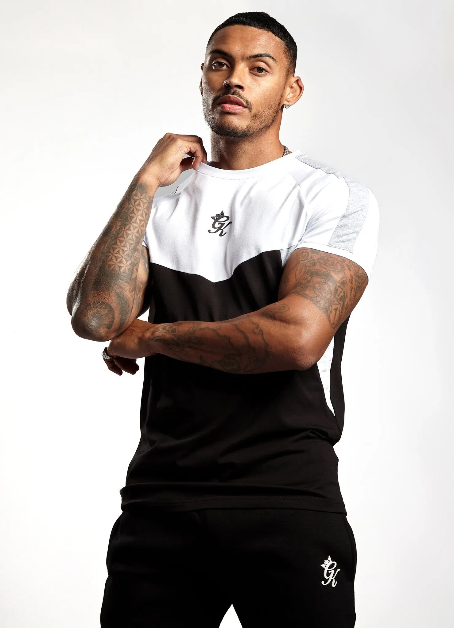 Gym King Chiba T-Shirt - Black/White